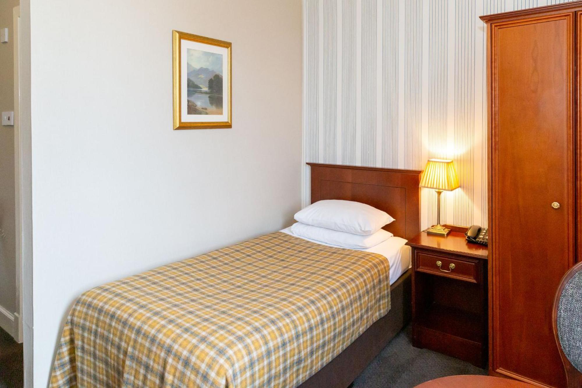 The Royal Hotel Oban Oda fotoğraf